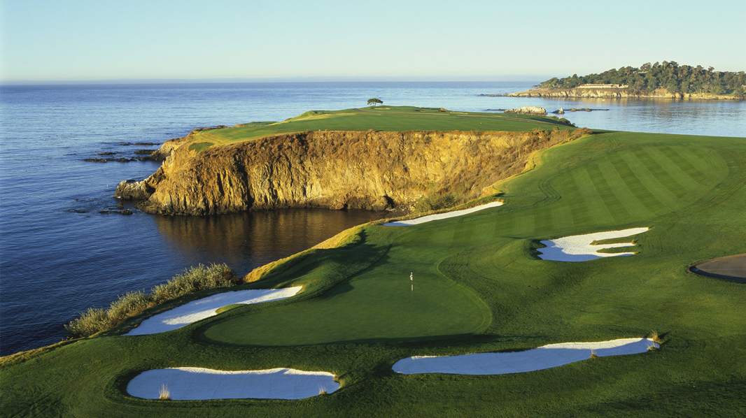 A picture of Pebble Beach Golf Links